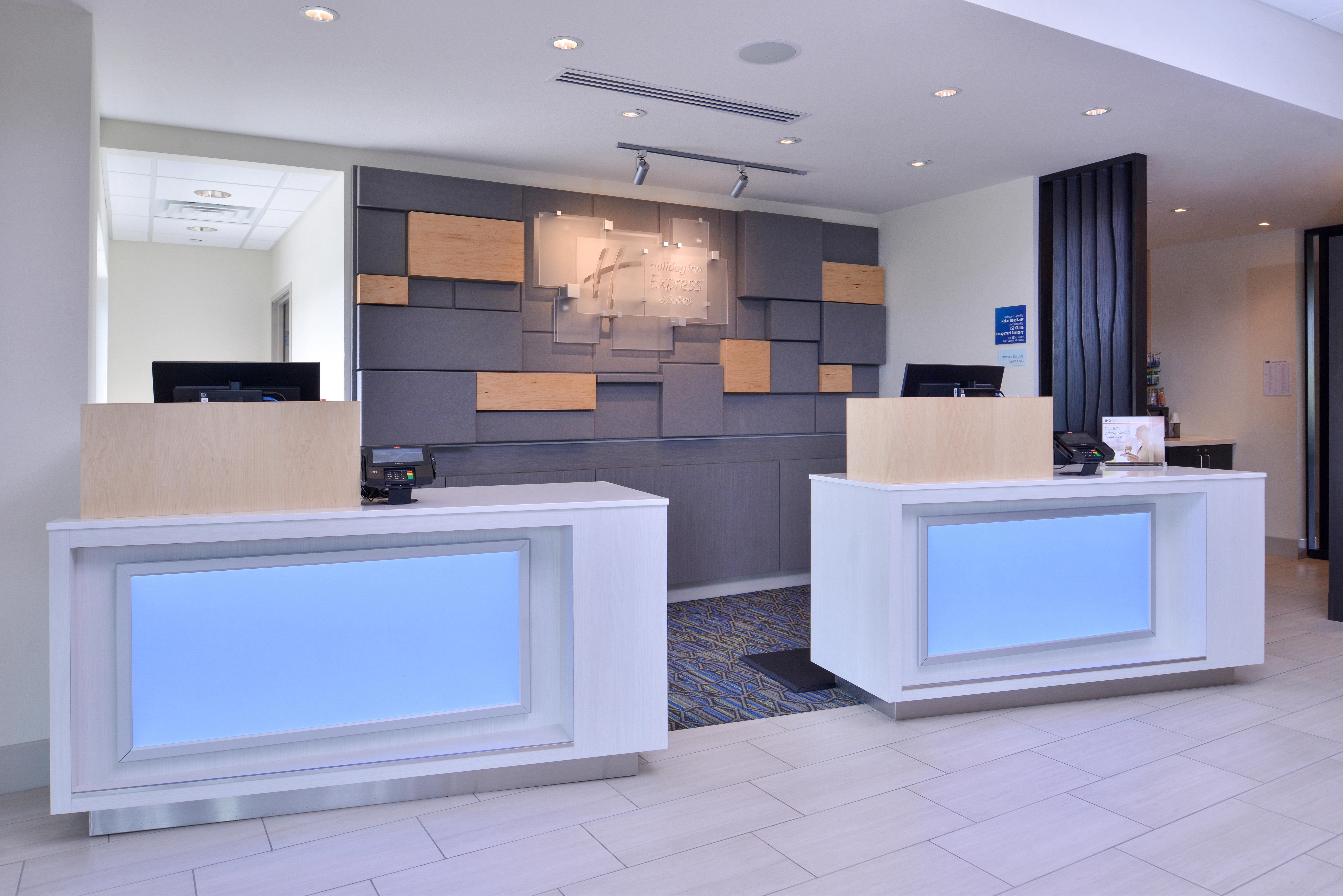 Holiday Inn Express & Suites - Olathe West By Ihg Exteriér fotografie